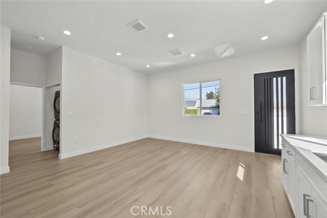 Building Photo - 16404 Donmetz St