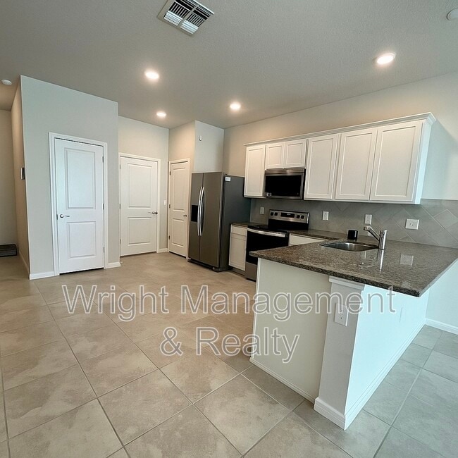 Building Photo - 31332 Amberview Bnd