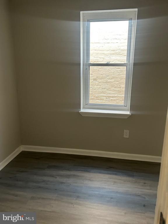 Building Photo - 3510 Mt Pleasant Ave