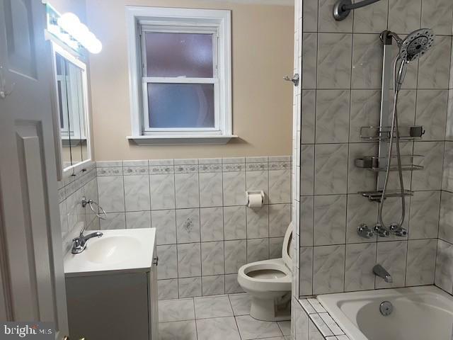 Building Photo - 7327 Sackett St
