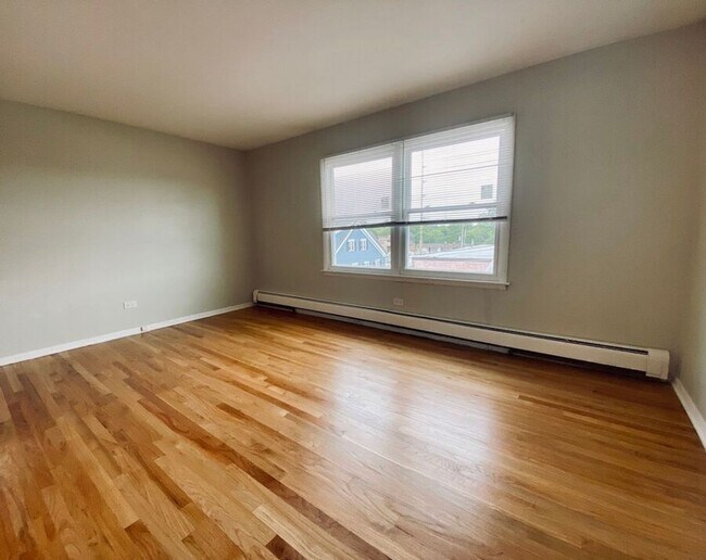 Building Photo - 158 Walton St