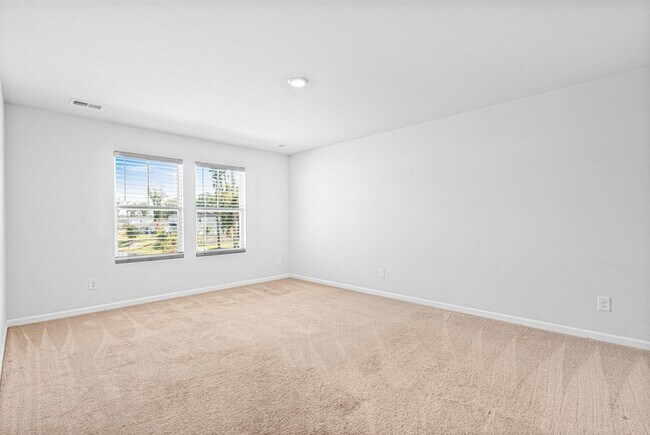 Building Photo - 504 Minim St