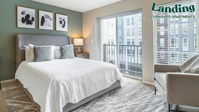 Building Photo - 315 1st Ave W