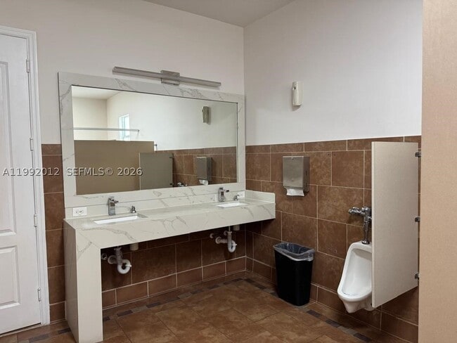 Building Photo - 14733 SW 11th St