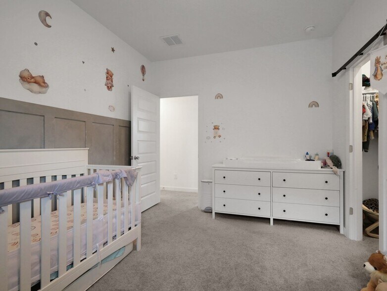 Building Photo - 3936 Mercedes Bend