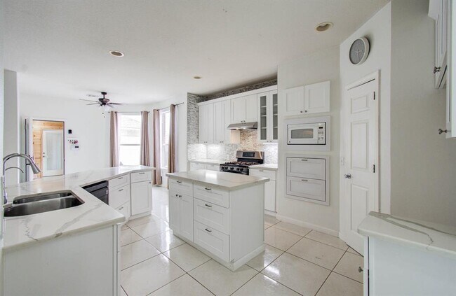 Building Photo - 6218 Morgan Canyon Ct