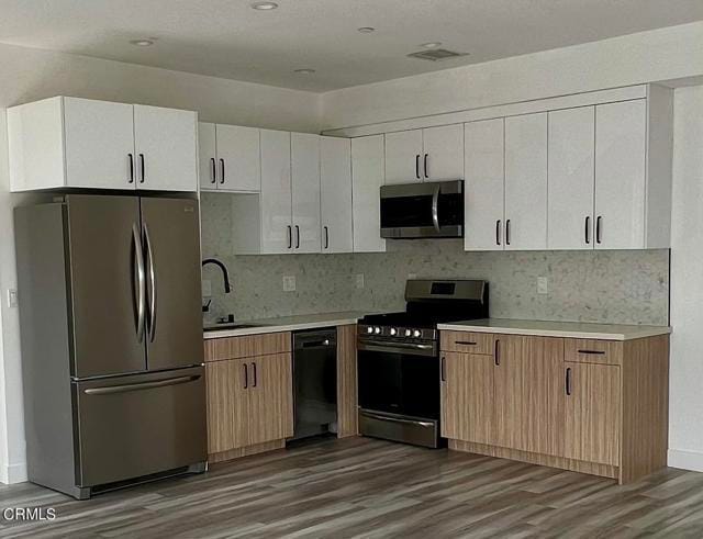 Building Photo - 5626 Auckland Ave