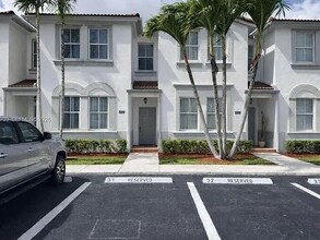 Building Photo - 4134 SW 158th Ave