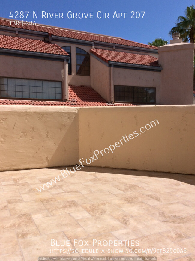 Building Photo - Beautiful Condo 10mins to UofA!