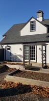 Building Photo - 2614 Boston Post Rd