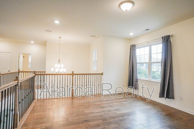 Building Photo - 12824 Hindcross Dr