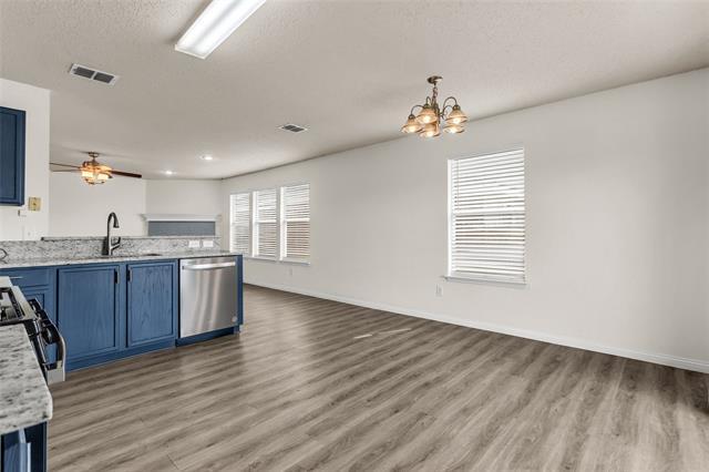 Building Photo - 2320 Shadabury Dr