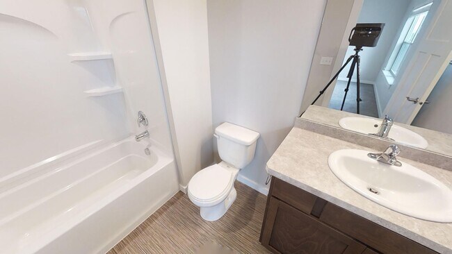 Building Photo - 2756 Fen Way