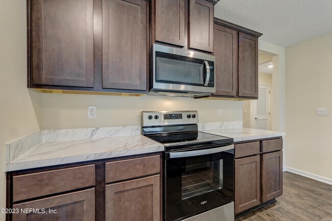 Building Photo - 3307 Lawton Pl