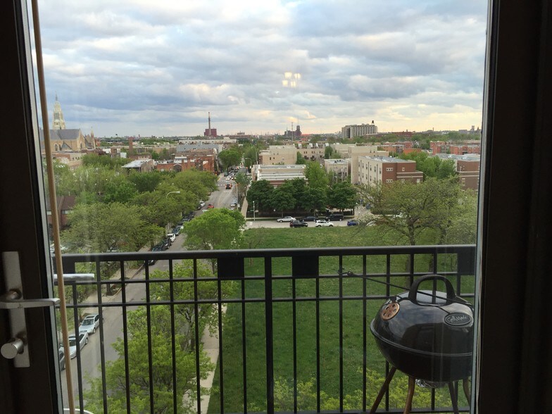 View from door to balcony - 811 S Lytle St