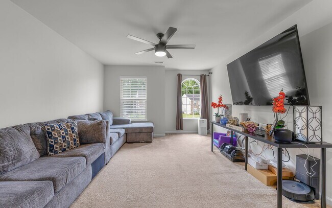 Building Photo - 225 Mayberry Ct