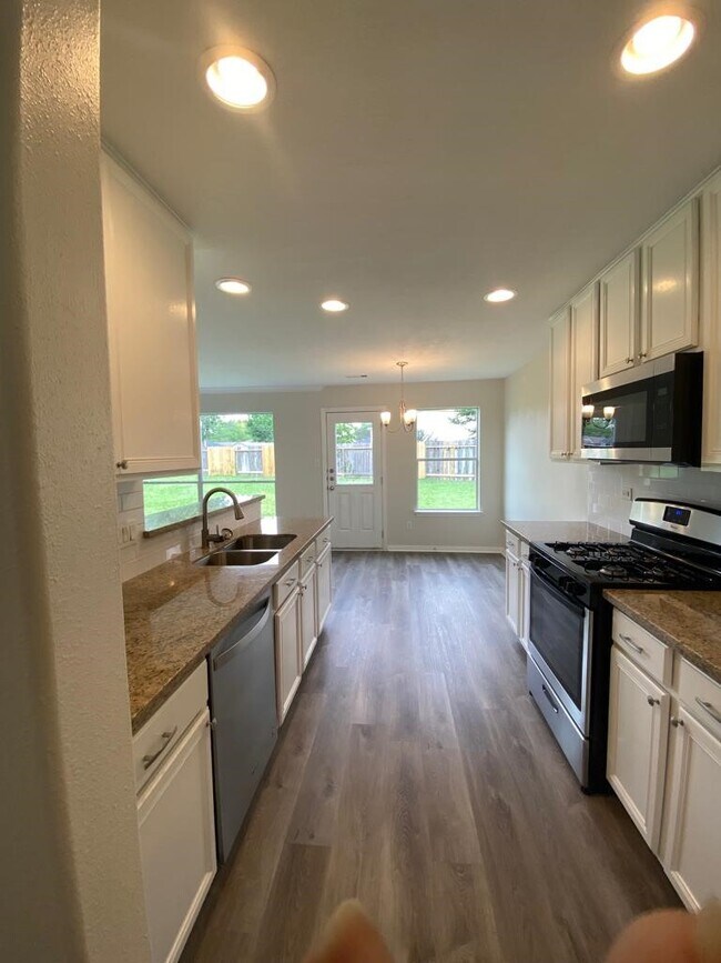 Building Photo - 20834 Indigo River Ln