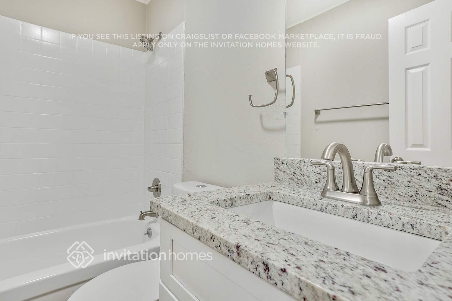 Building Photo - 1941 Bandera Dr