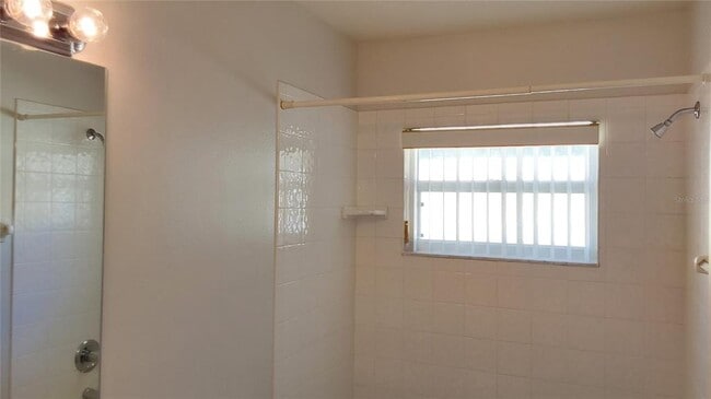 Building Photo - 30904 Burleigh Dr