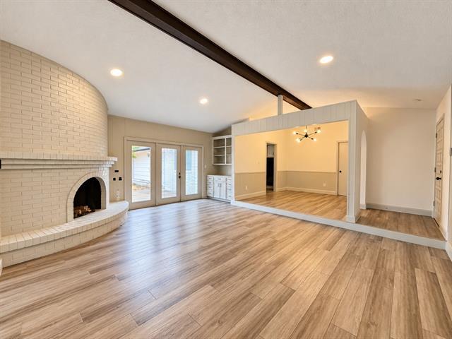 Building Photo - 2404 Kentfield Ln