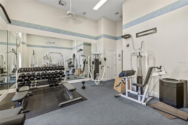 Building Photo - 501 Knights Run Ave