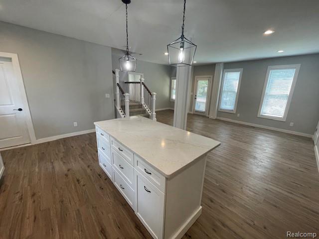 Building Photo - 21 E Church St