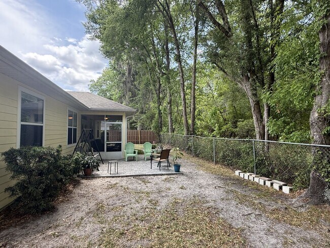 Building Photo - 3 Bedroom 2 Bath Home In Turkey Creek