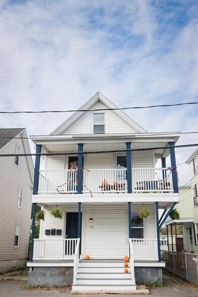 Building Photo - 12 Dean Ave