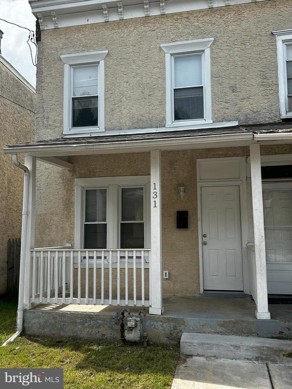 Building Photo - 131 9th St