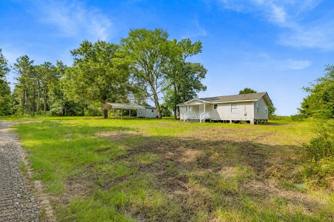 Building Photo - 223 Rush Creek Ln