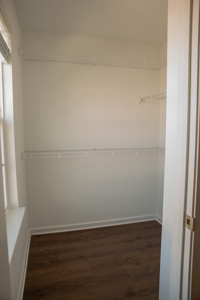 Building Photo - 110 Kathryn Ct