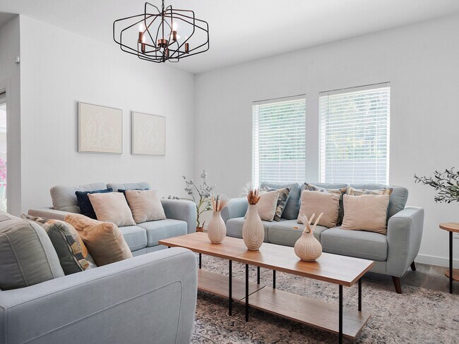 Building Photo - 14379 Sweet Mdw Trl