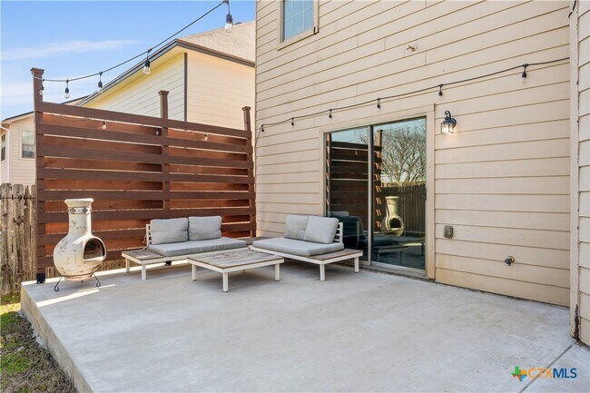 Building Photo - 8424 Starview St