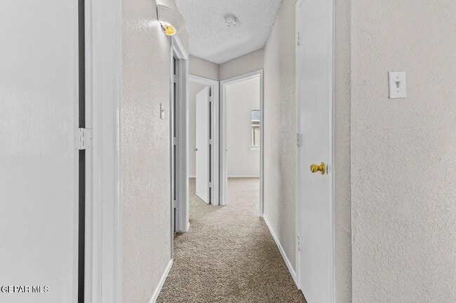 Building Photo - 5224 Roger Maris Dr