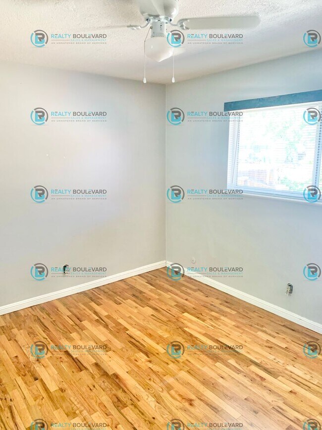 Building Photo - Charming 3-Bedroom Home Near McCarran – Gr...