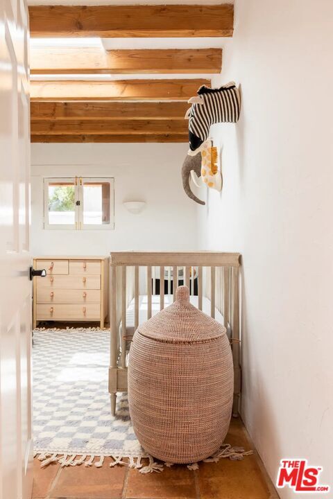 Building Photo - 3539 Canon Dr