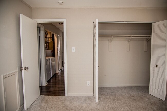 Building Photo - Three Bedroom Adjacent to the Villas at Ro...