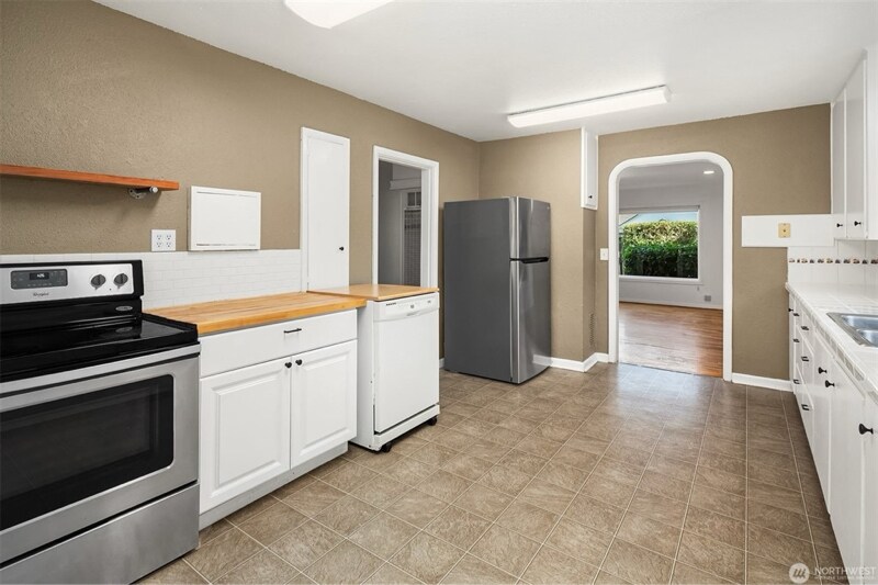 Building Photo - 1817 S 3rd St