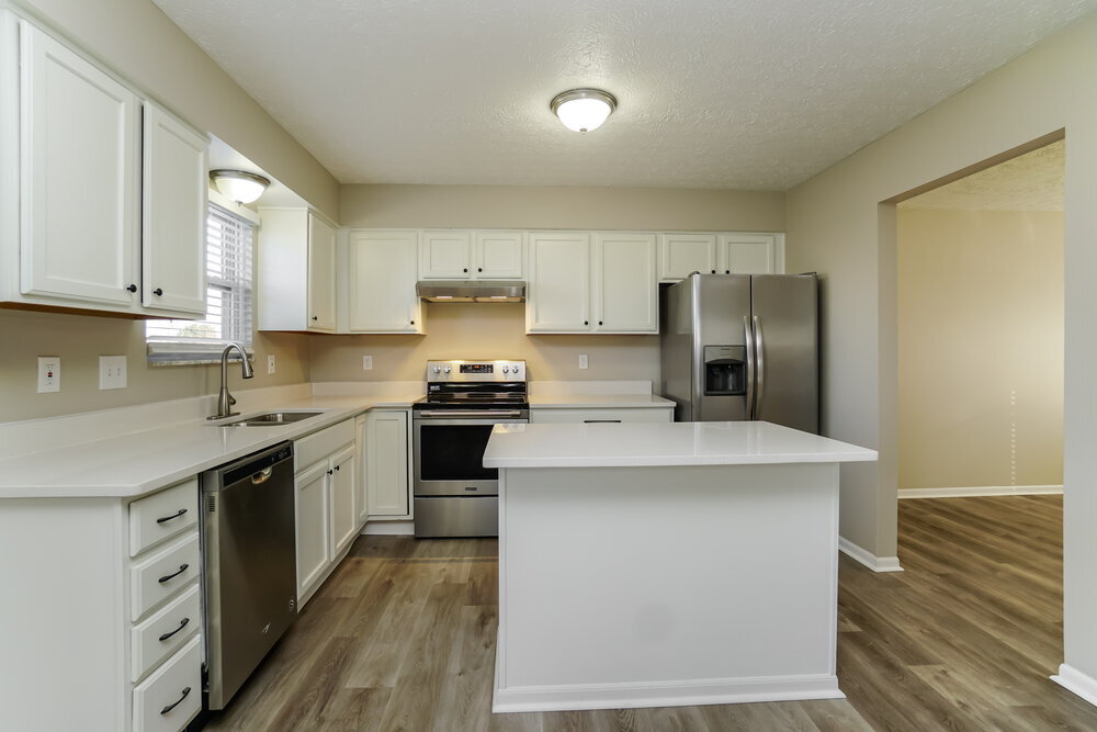 Building Photo - 129 Glengary Dr