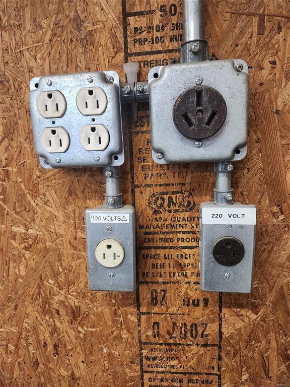 Building Photo - 1174 Old Prattville Rd