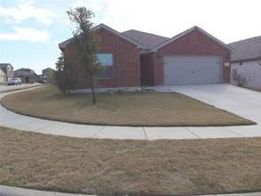 Building Photo - 151 Bandana Cir