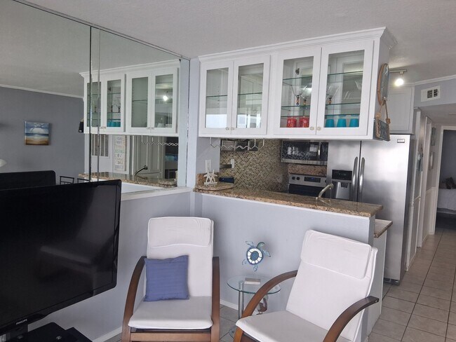 Building Photo - 11949 Termini-San Luis Pass Rd