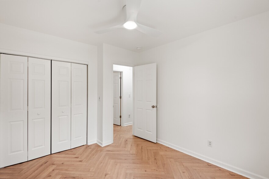 Building Photo - 907 Beaufort St