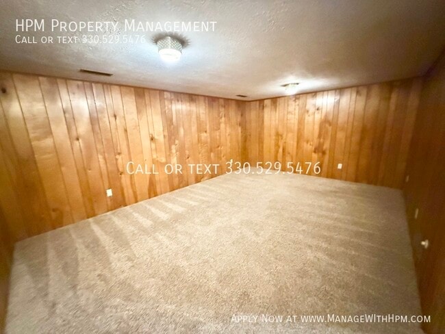 Building Photo - 2379 Ashdale St NW