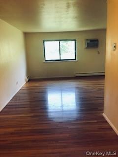 Building Photo - 5 Brevoort Dr