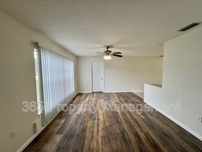 Building Photo - 4441 Tiffin Ave