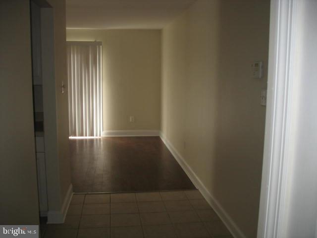 Building Photo - 29-A-29-A W Daisy Ln