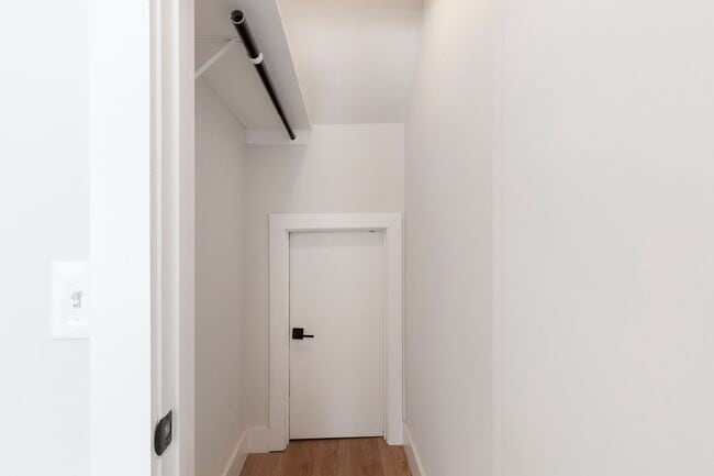 Building Photo - 3bd/3ba Home w/ Fully Fenced Backyard and Deck!