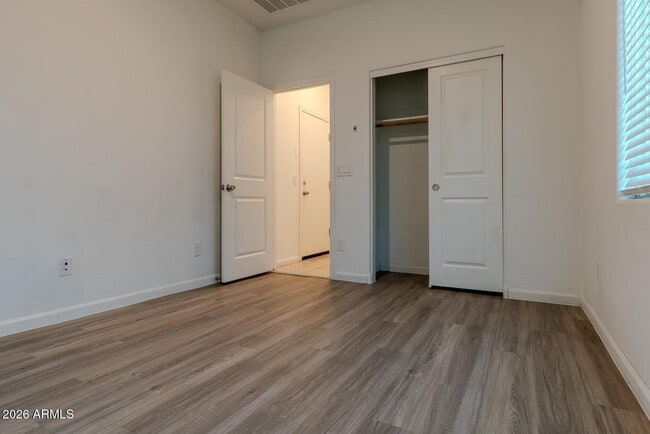Building Photo - 9210 W Willow Bend Ln