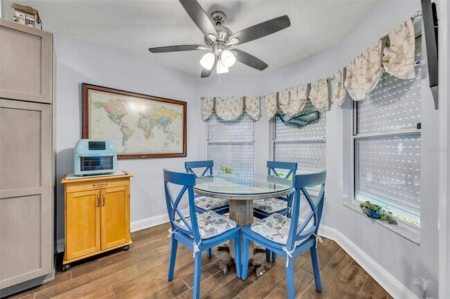 Building Photo - 11768 W Riverhaven Dr